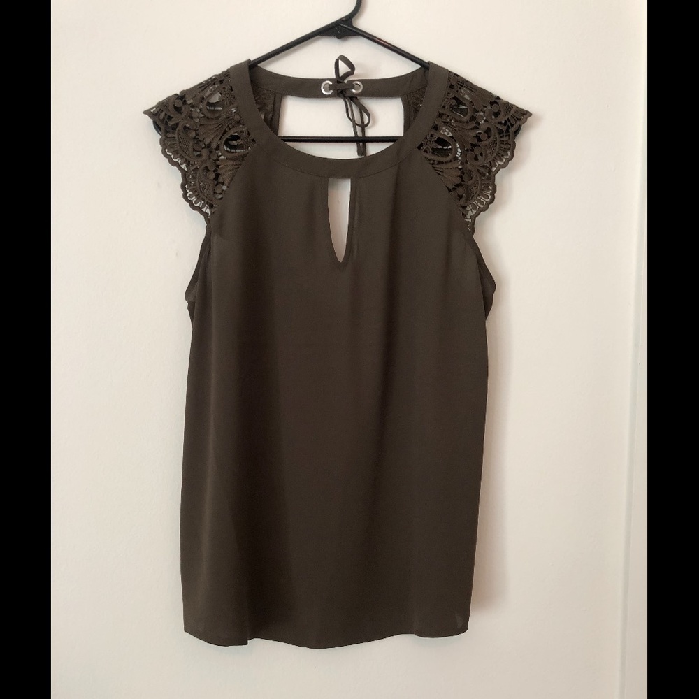 Green lace shoulder open back top